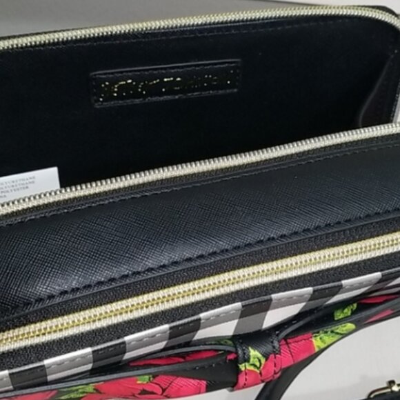 NWT Betsey Johnson GINGHAM ROSE CROSSBODY - Picture 8 of 9